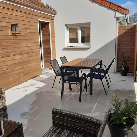 Casa de Férias De La Perle Rouge *