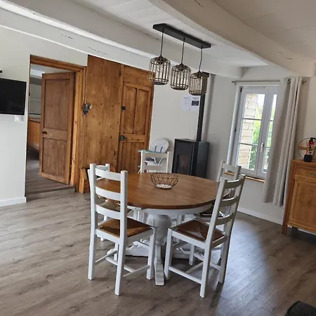 De La Perle Rouge * Rodelinghem