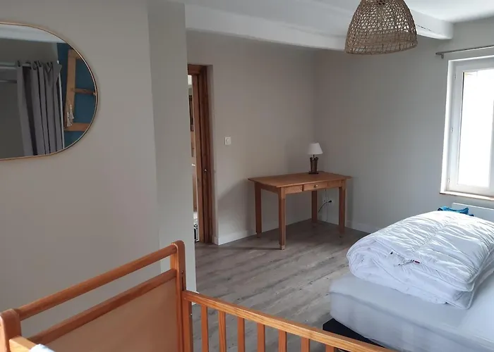 De La Perle Rouge Holiday home Rodelinghem